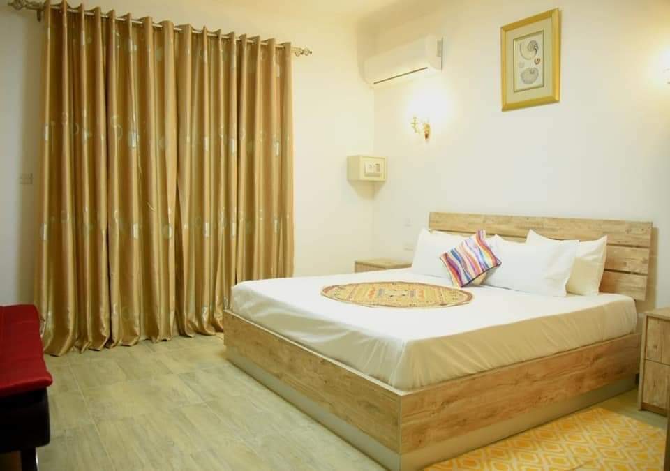 Double Room With Balcony and Partial Sea View